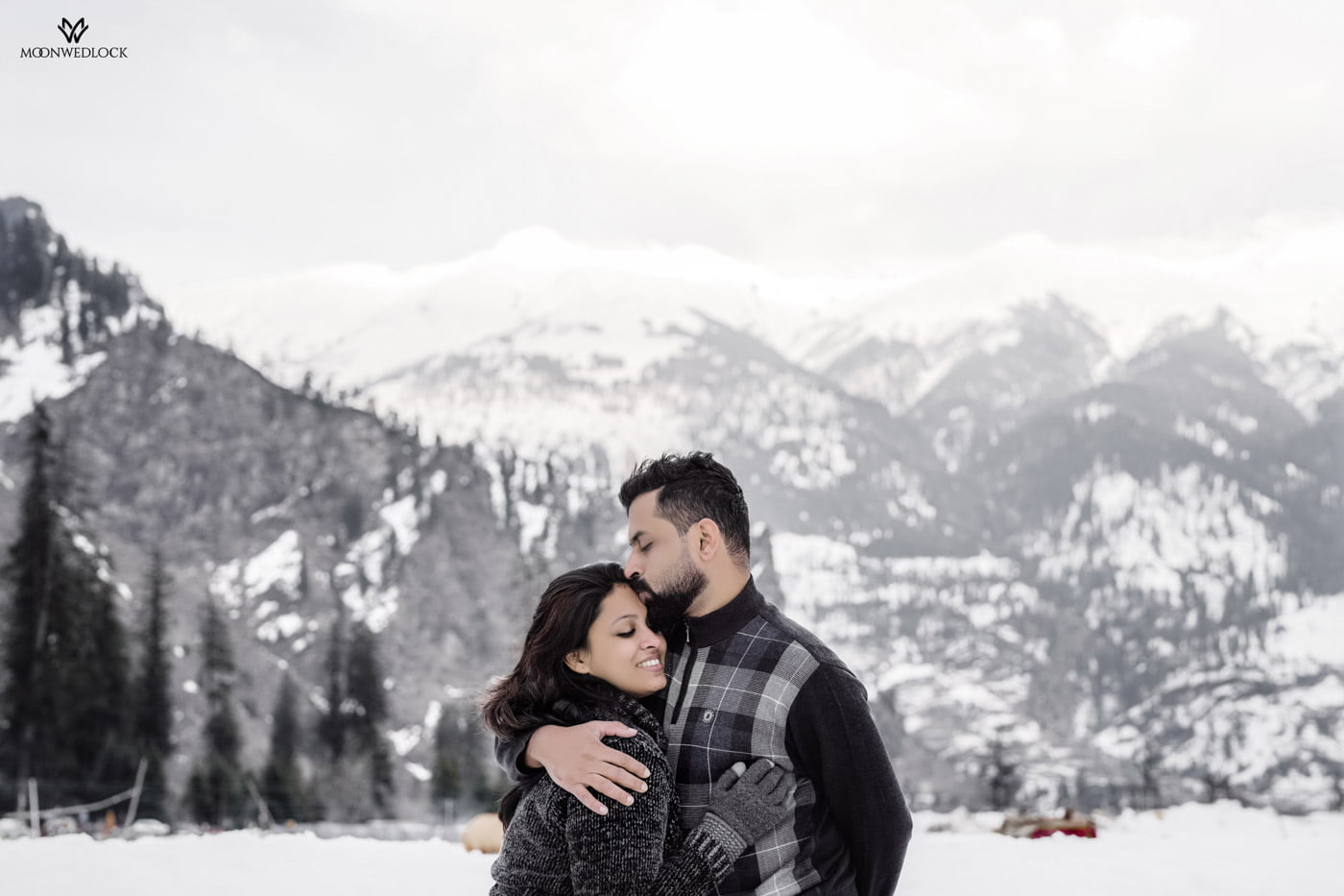 best-post-wedding-photography-manali-by-moonwedlock-wedding-company-17