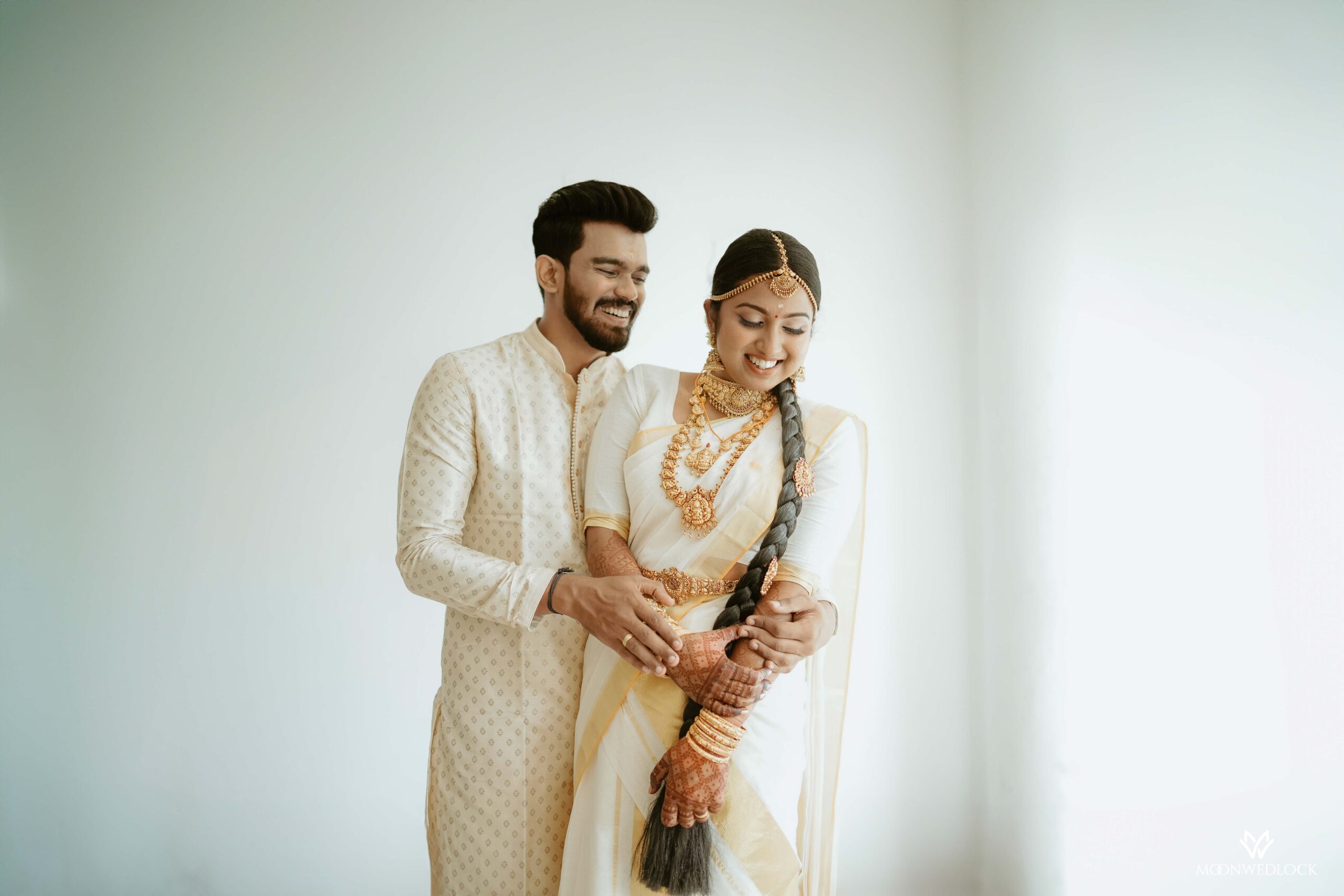 Guruvayur Wedding Elegance: Cibilu & Ananth's Fairytale captured by MoonWedlock