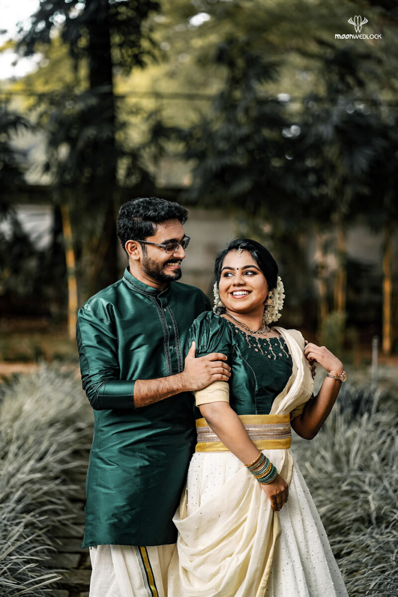Best Indian Pre Wedding Photography - Indu Vipin - Moonwedlock, Kerala Best Indian Pre Wedding Photography - Indu Vipin - Moonwedlock, Kerala