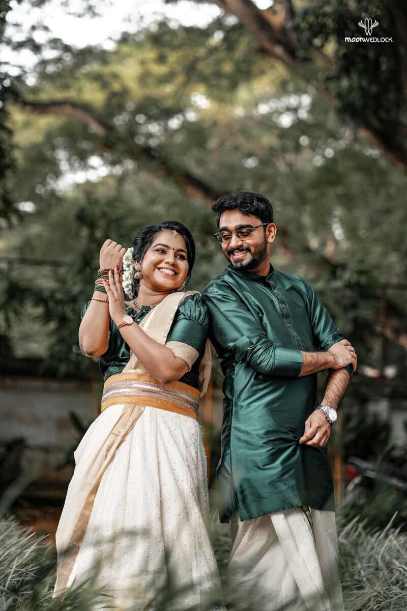 Best Indian Pre Wedding Photography - Indu Vipin - Moonwedlock, Kerala Best Indian Pre Wedding Photography - Indu Vipin - Moonwedlock, Kerala