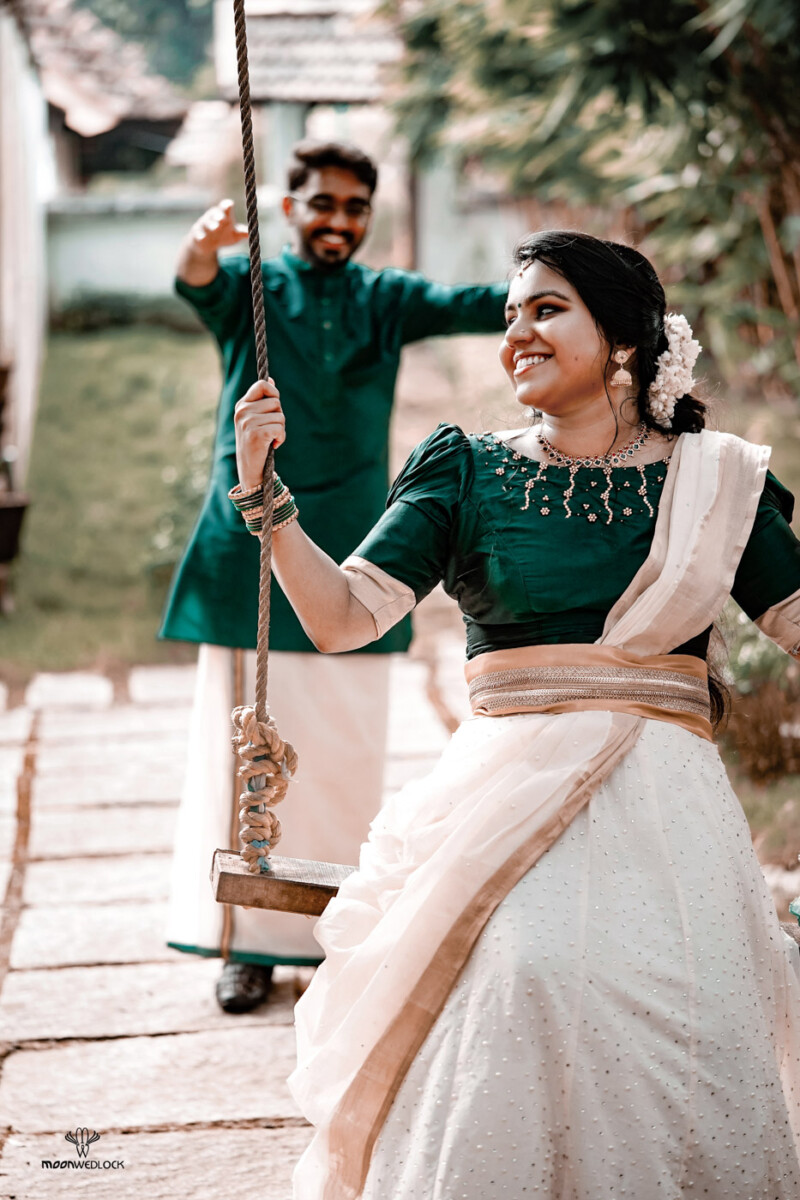 Kerala Pre Wedding Photoshoot Poses - Moonwedlock Photography Kerala Pre Wedding Photoshoot Poses - Moonwedlock Photography