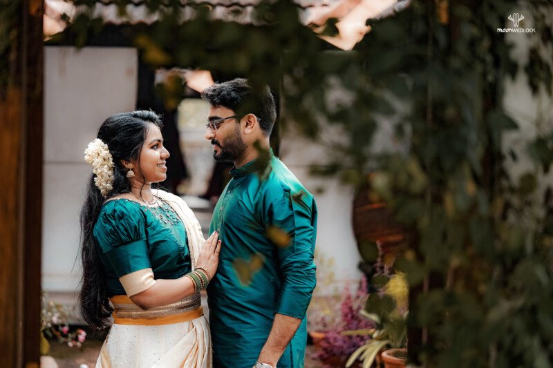 Kerala Pre Wedding Photoshoot ideas - Moonwedlock Photography Kerala Pre Wedding Photoshoot ideas - Moonwedlock Photography
