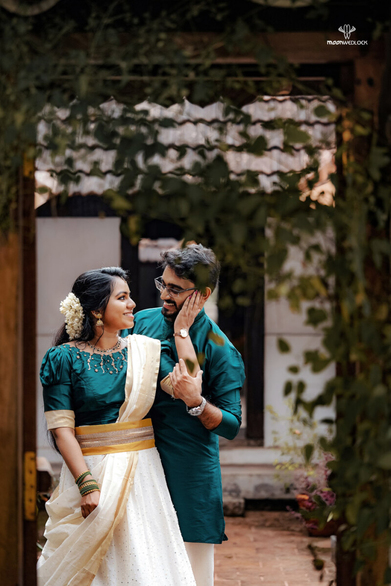 Kerala Pre Wedding Photoshoot ideas - Moonwedlock Photography Kerala Pre Wedding Photoshoot ideas - Moonwedlock Photography