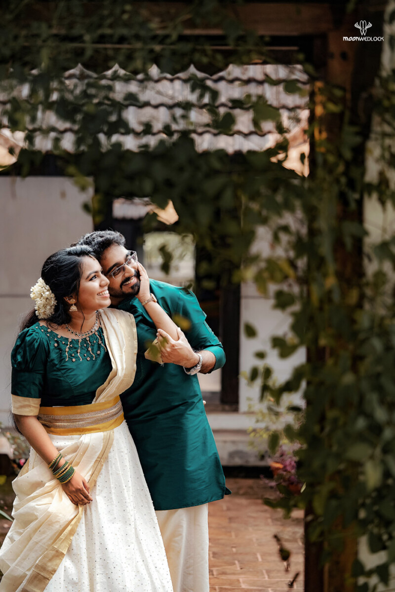 Kerala Pre Wedding Photoshoot ideas - Moonwedlock Photography Kerala Pre Wedding Photoshoot ideas - Moonwedlock Photography