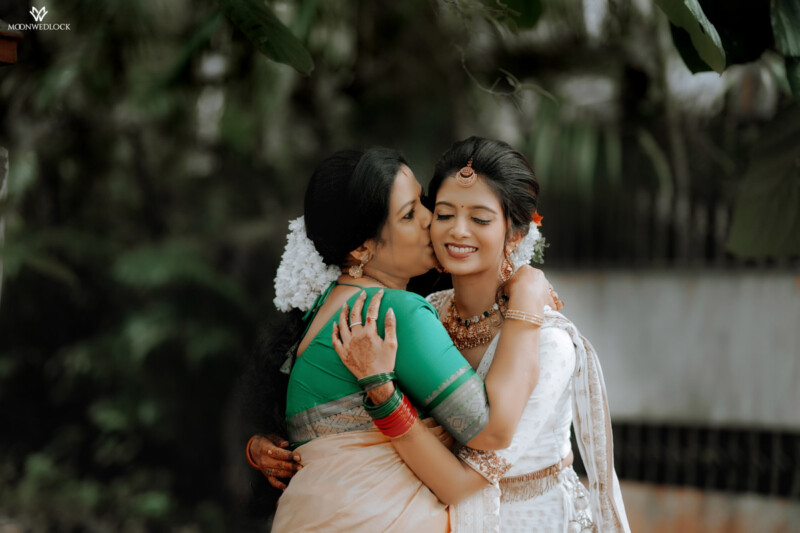 Best Kerala Engagement Photography - Aparna & harichndara - Thodupuzha, Idukki Best Kerala Engagement Photography - Aparna & harichndara - Thodupuzha, Idukki